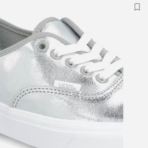Vans silver NWT comfy cushion tennis shoes size 9.5 Stitch Fix